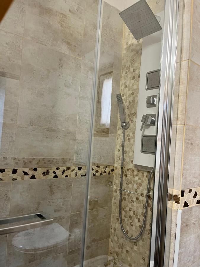Baita Delle Rocche 로카디메조 외부 사진
